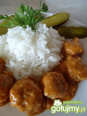 Klopsiki w sosie pomidorowo-kokosowym Klopsiki w sosie pomidorowo-kokosowym