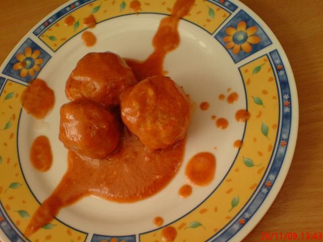 Klopsiki w sosie pomidorowym