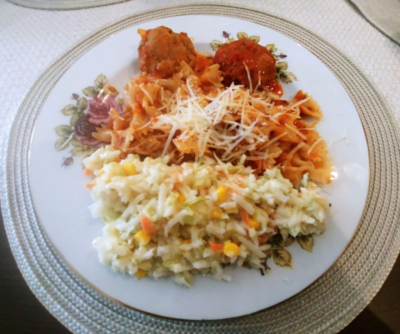 Klopsiki w sosie pomidorowym