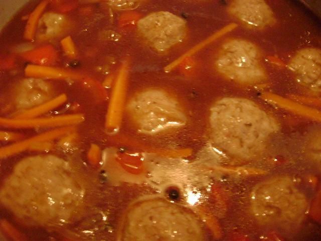 klopsiki w sosie warzywnym  klopsiki w sosie warzywnym