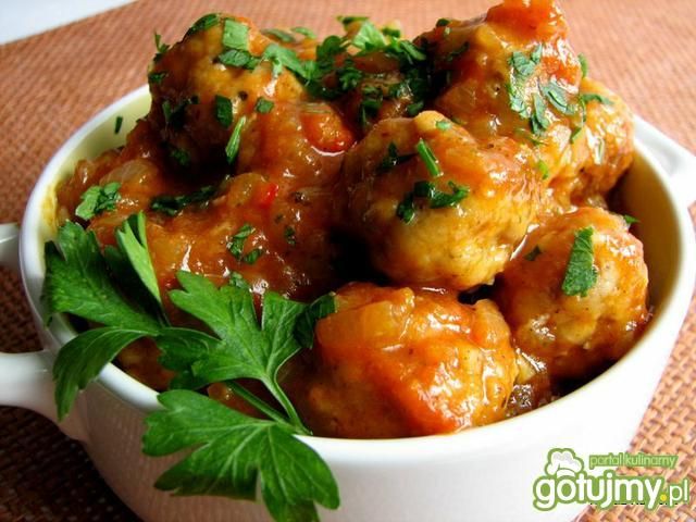 Klopsiki w sosie ze świeżymi pomidorami