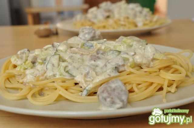 Klopsiki z boczniakami