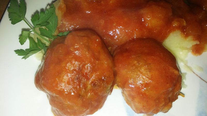 Klopsiki z dodatkiem kapusty kiszonej