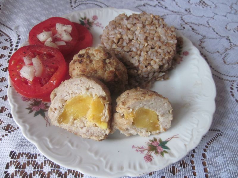 Klopsiki z niespodzianką