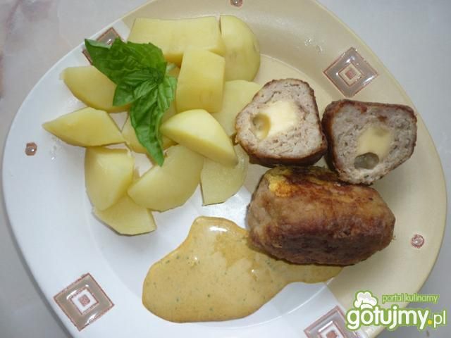 Klopsiki z żółtym serem Klopsiki z żółtym serem