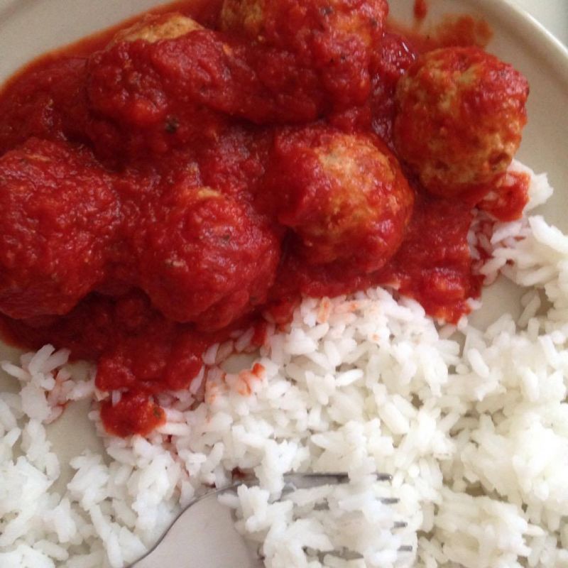 Klopsy w sosie pomidorowym Klopsy w sosie pomidorowym