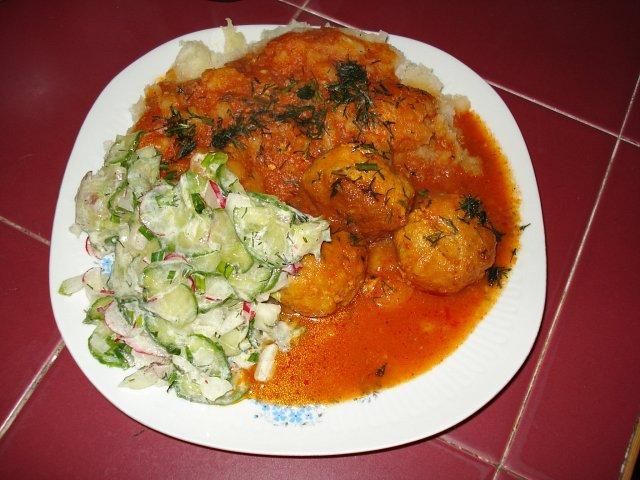 klopsy w sosie pomidorowym z indyka klopsy w sosie pomidorowym z indyka