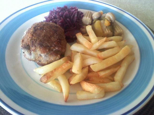 Klopsy z mięsa mielonego i sera