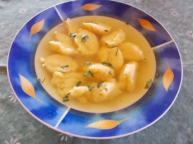 Kluseczki kładzione z manny