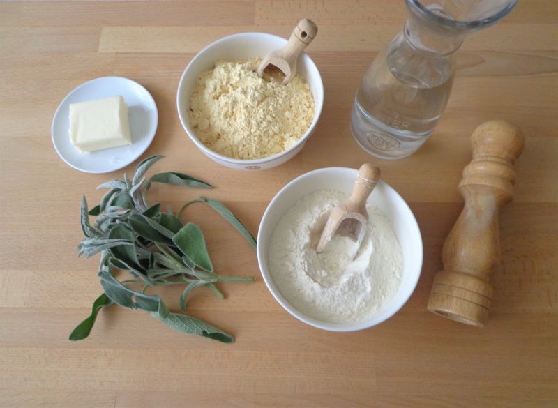 Kluseczki z mąki z ciecierzycy