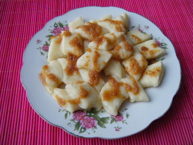 Kluseczki ziemniaczano-serowe Kluseczki ziemniaczano-serowe