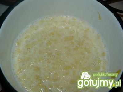 Kluski lane na mleku. Kluski lane na mleku.