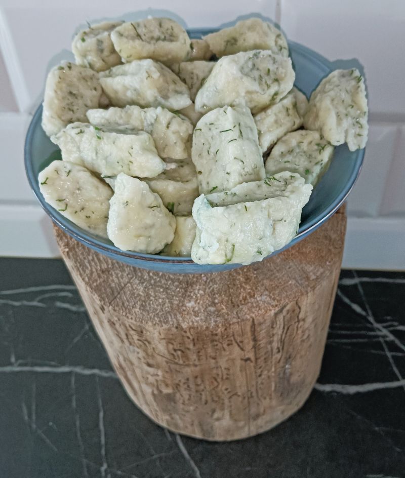 Kluski leniwe z koperkiem Kluski leniwe z koperkiem