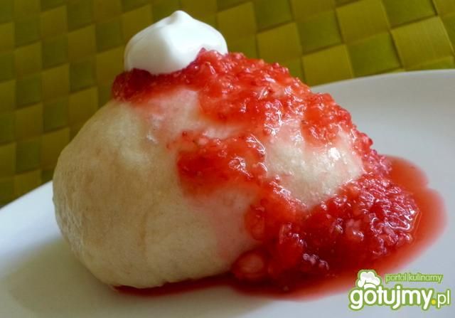 Kluski na parze, czyli pampuchy Kluski na parze, czyli pampuchy