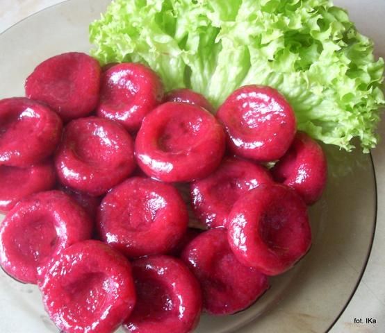 Kluski śląskie buraczkowe Kluski śląskie buraczkowe