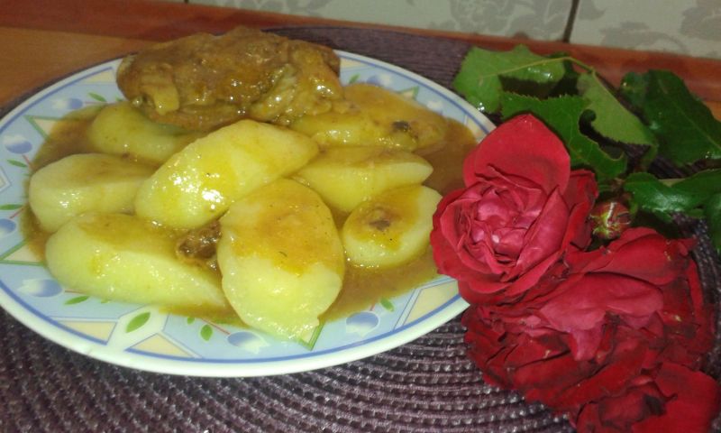 Kluski śląskie w kształcie kopytek