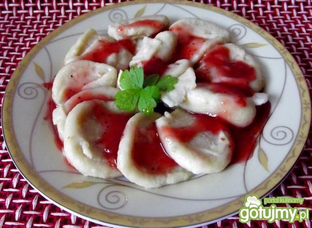 Kluski z bułki Kluski z bułki