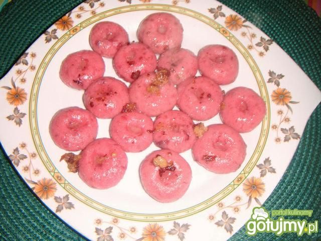 Kluski z buraków z barszczu Kluski z buraków z barszczu