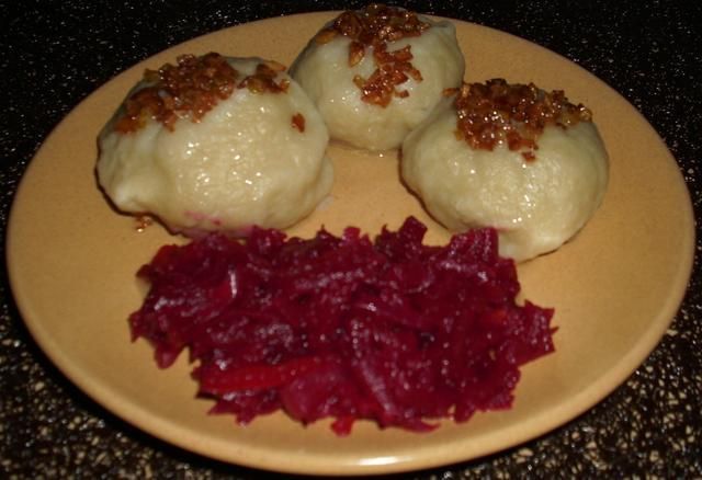 Kluski z mięsem Kluski z mięsem