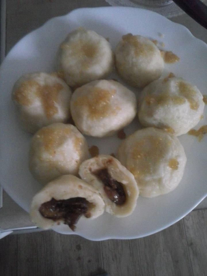 Knedle serowe ze śliwkami Knedle serowe ze śliwkami