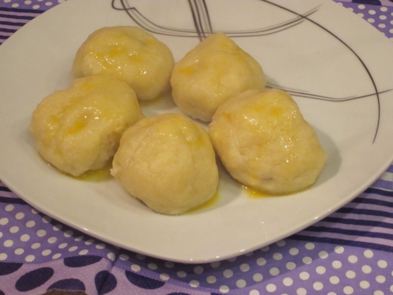 Knedle z farszem pieczarkowym Knedle z farszem pieczarkowym