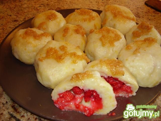 Knedle z malinami Knedle z malinami