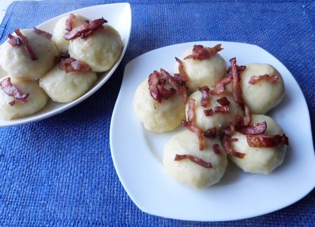 Knedle z mięsem i kapustą Knedle z mięsem i kapustą