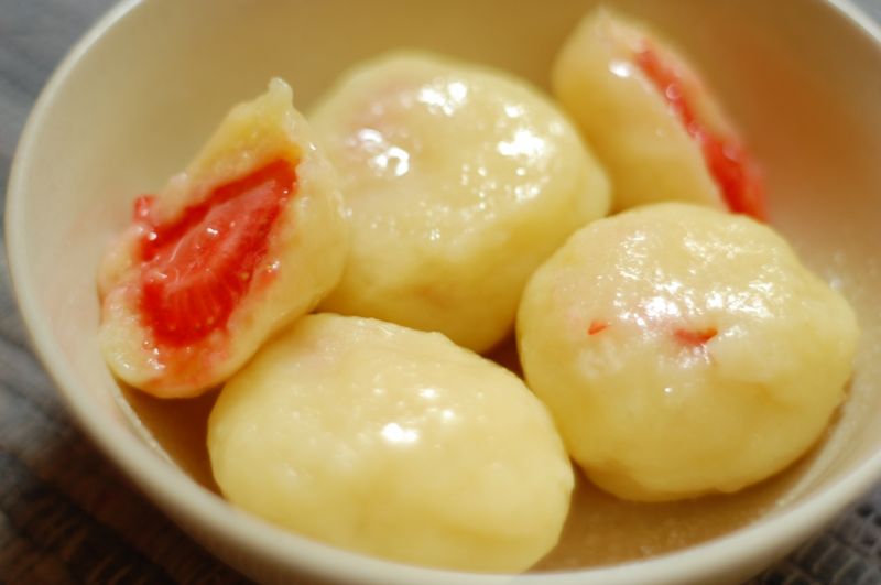 Knedle z truskawkami