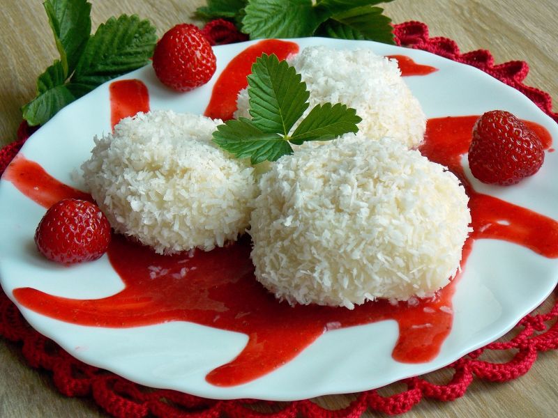 Knedle z truskawkami