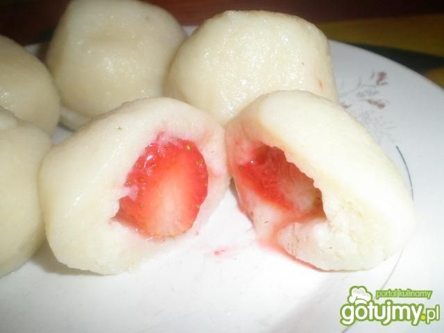 Knedle z truskawkami Knedle z truskawkami