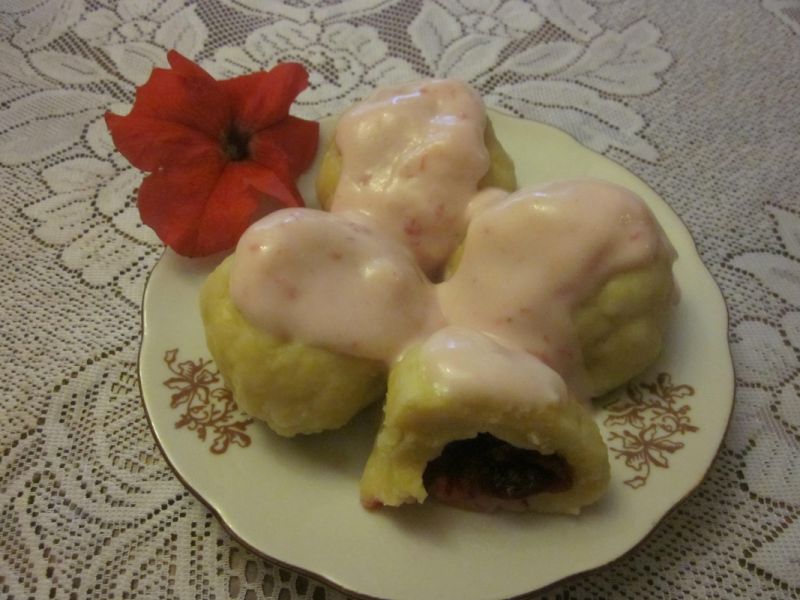Knedle ze śliwkami
