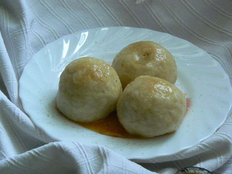 Knedle ze śliwkami