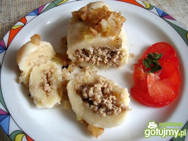 Knedle ziemniaczane nadziewane mięsem