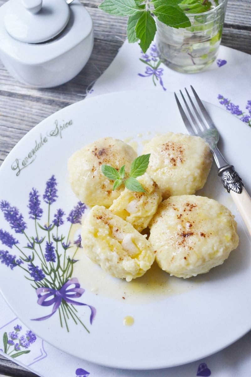 Knedle ziemniaczane z jabłkami Knedle ziemniaczane z jabłkami