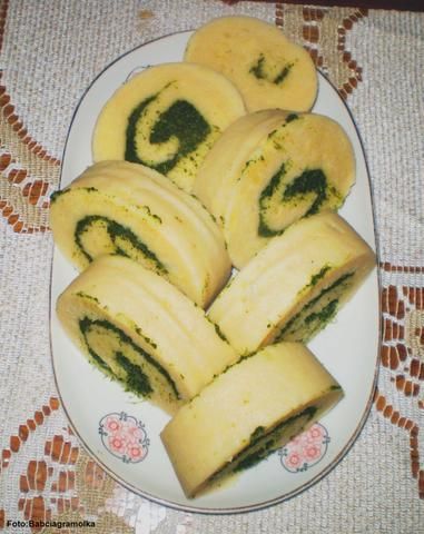 Knedlowa rolada  ze szpinakiem: Knedlowa rolada  ze szpinakiem: