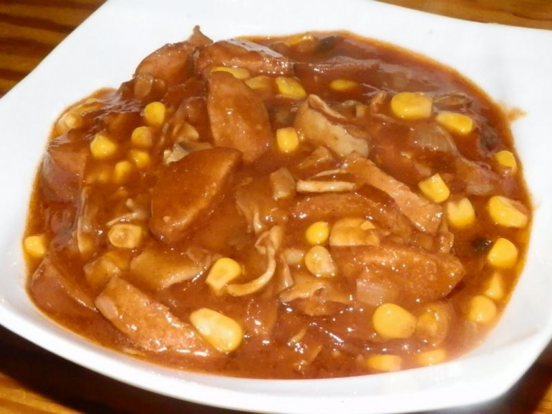 Kociołek z kiełbasą. Kociołek z kiełbasą.