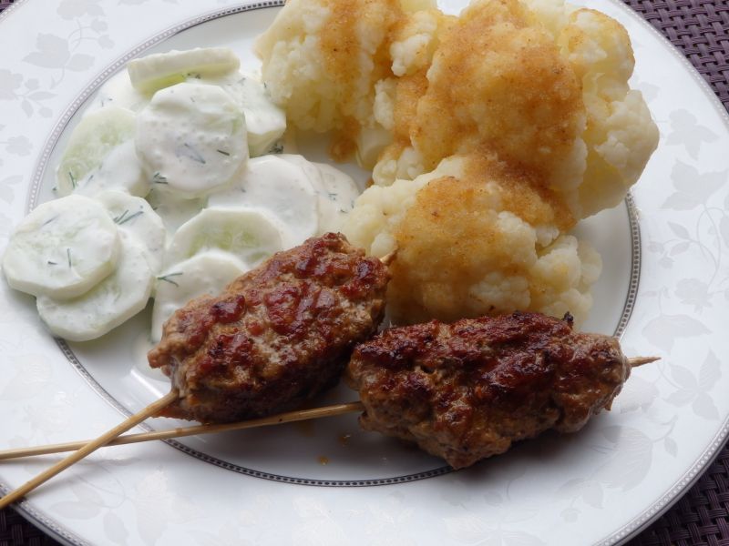 Kofty czyli mielone na patyku