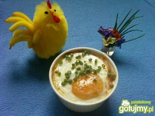 Kokilkowa zapiekanka z jajkiem