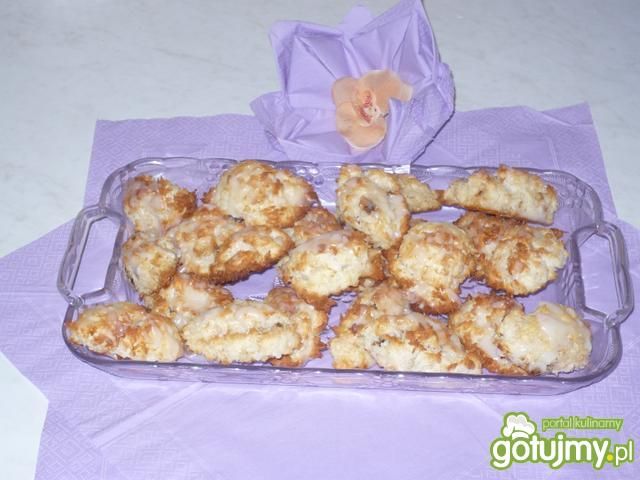kokosanki kokosanki