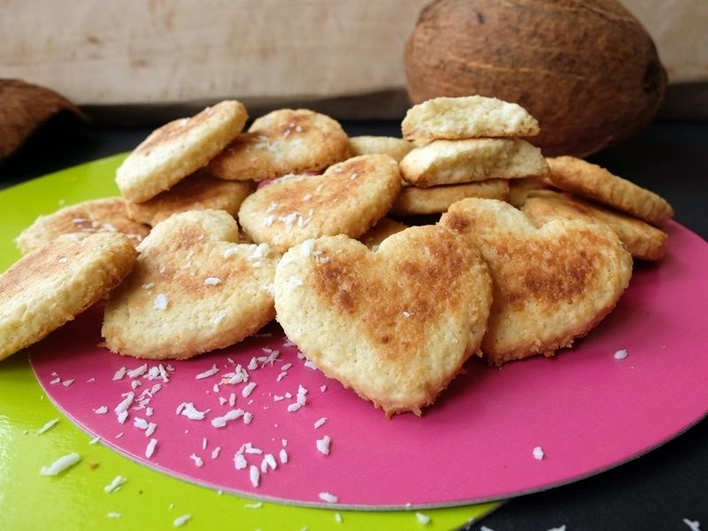Kokosowe ciasteczka z serkiem mascarpone Kokosowe ciasteczka z serkiem mascarpone