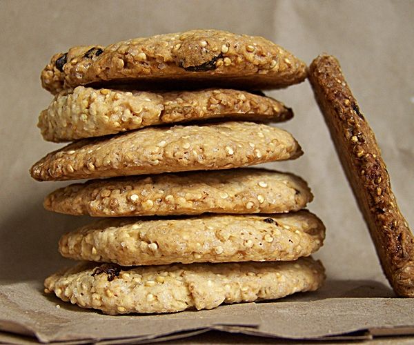 Kokosowo- daktylowe ciasteczka z komosy ryżowej