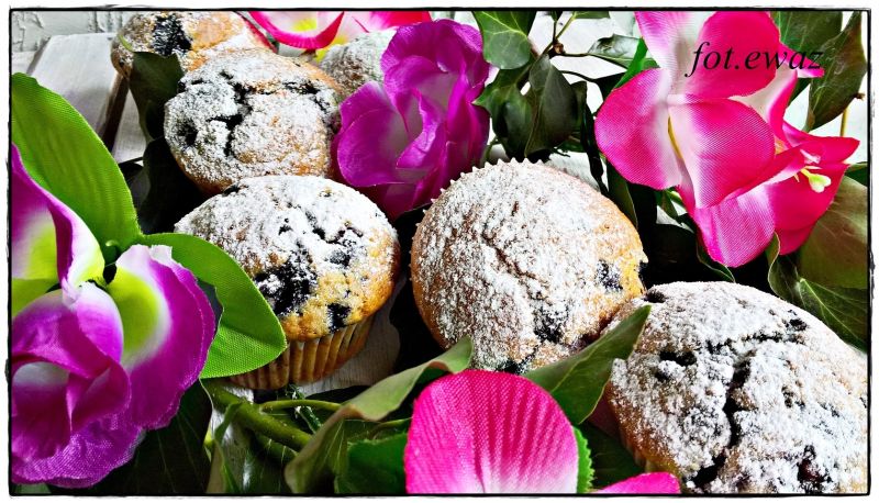 Kokosowo jagodowe babeczki