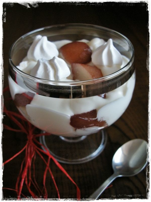 Kokosowy bałagan z pijaną gruszką Kokosowy bałagan z pijaną gruszką