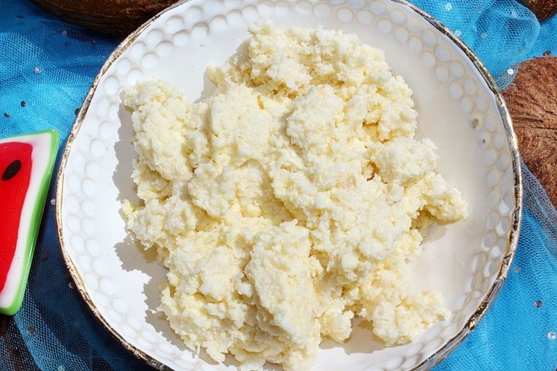 Kokosowy krem z bułkami do ciast i tortów