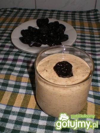 Koktajl ala aktivia śliwkowa