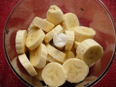 Koktajl bananowo -jagodowy