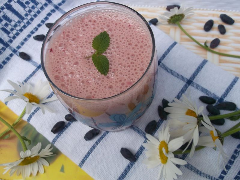 Koktajl bananowo-jagodowy Koktajl bananowo-jagodowy