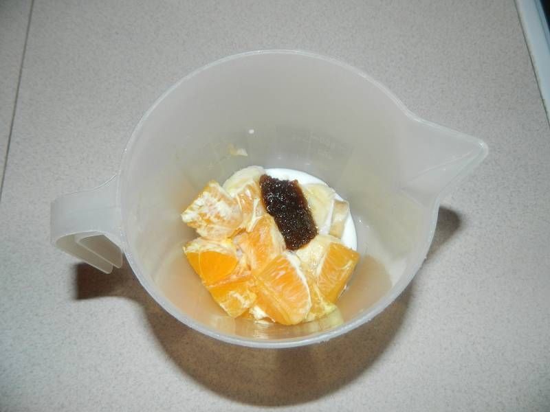Koktajl bananowo - pomarańczowy z miodem