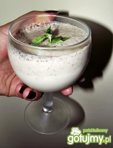 Koktajl bananowy z alkoholem