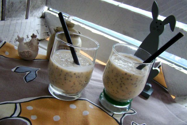 Koktajl bananowy z nasionami chia